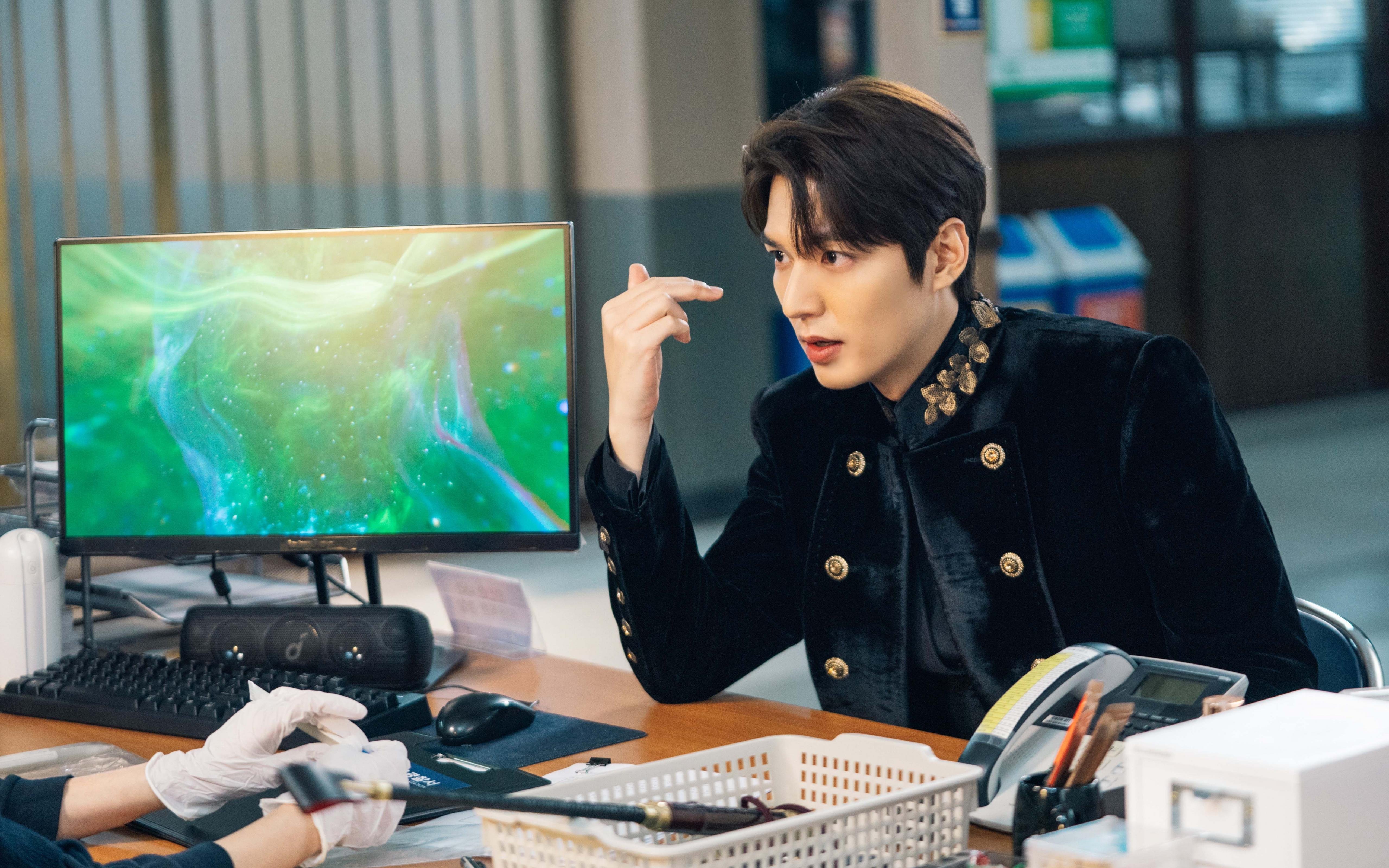 开云入口-上海大鲨鱼 教练战术布局引热议，上海大鲨鱼新教练