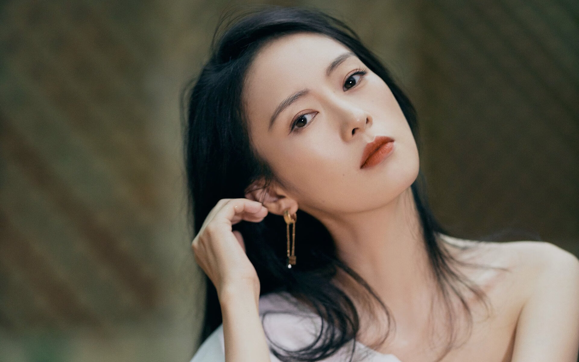 开云官方网页登录-曼联后卫因伤缺席关键欧冠比赛，球队备战受影响