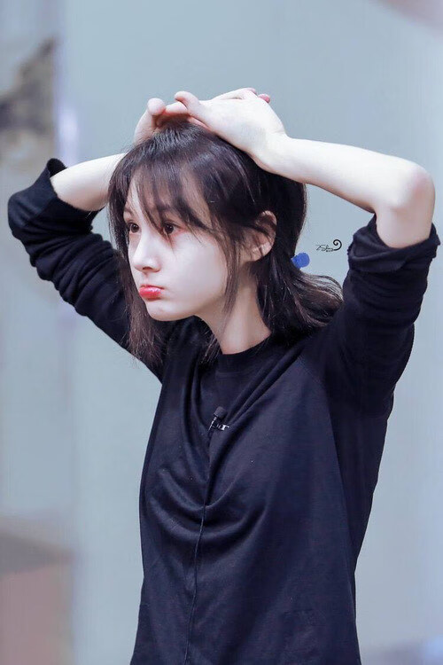 开云网页版-球员暑期公益训练营吸引数千名青少年参与，篮球公益项目