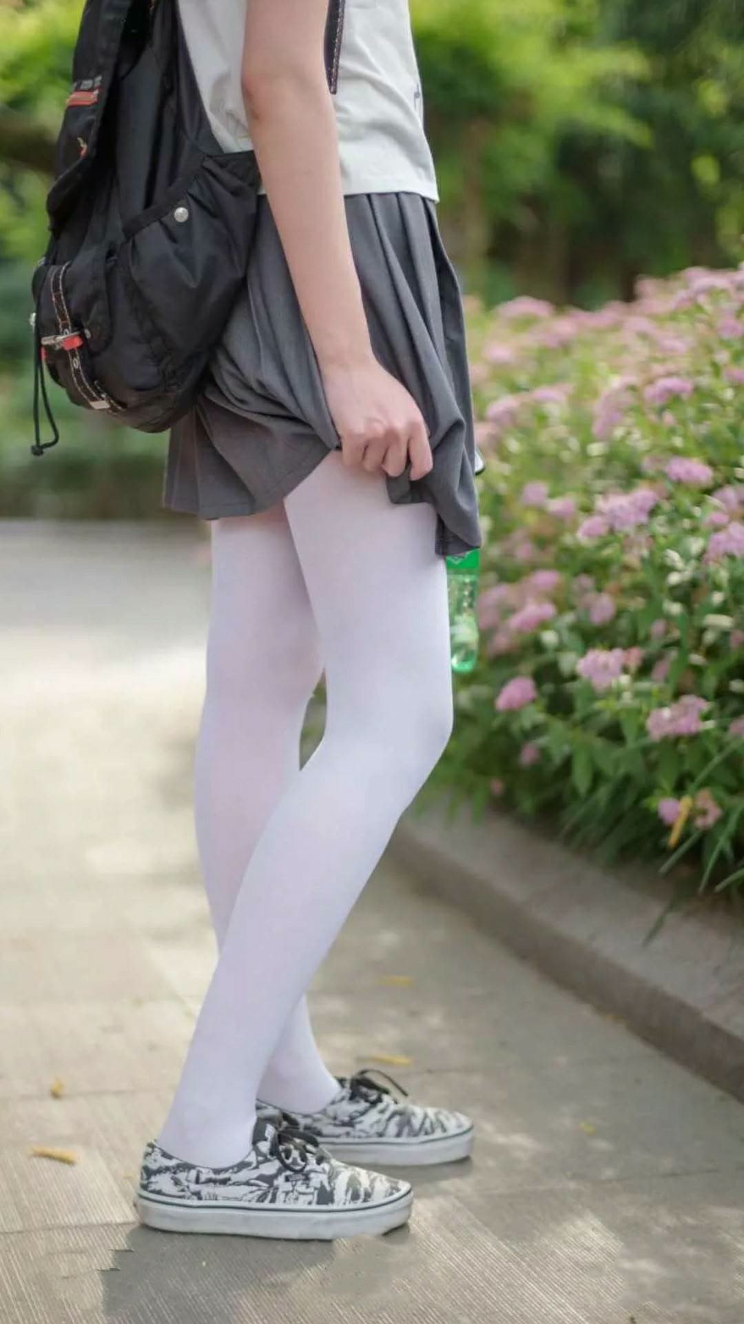 开云网页版-球员生日公益活动走进福利院传递篮球温暖与社会责任